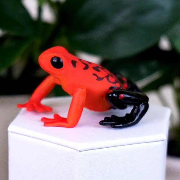 2 for $20 - NEW Equatorial Red Frog Figure - Hand Painted & Collectible Toy - Picture 7 of 11